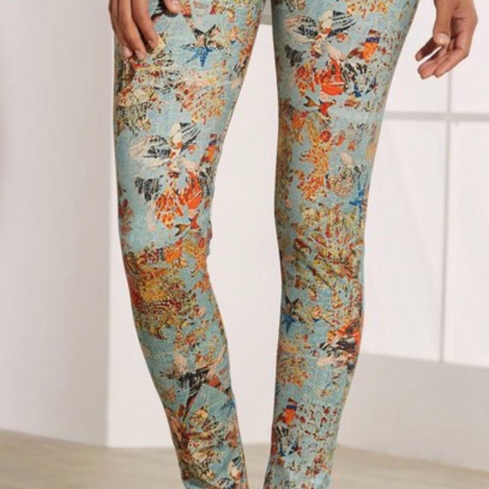 SOFT SURROUNDINGS HAVE TO HAVE  ANKLE LEGGINGS IN CORDUBA PRINT SZ PETITE LARGE